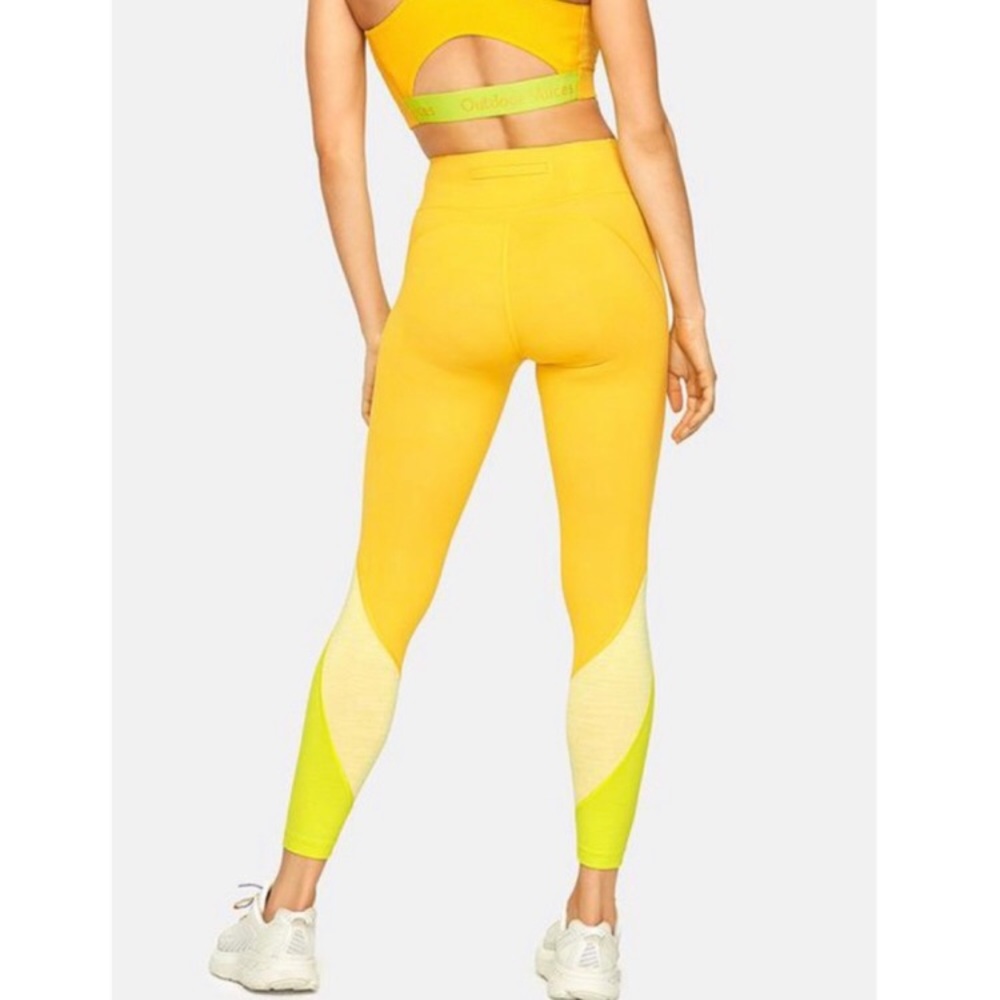 NWT Outdoor Voices Rare Color Being Yellow Size XS
